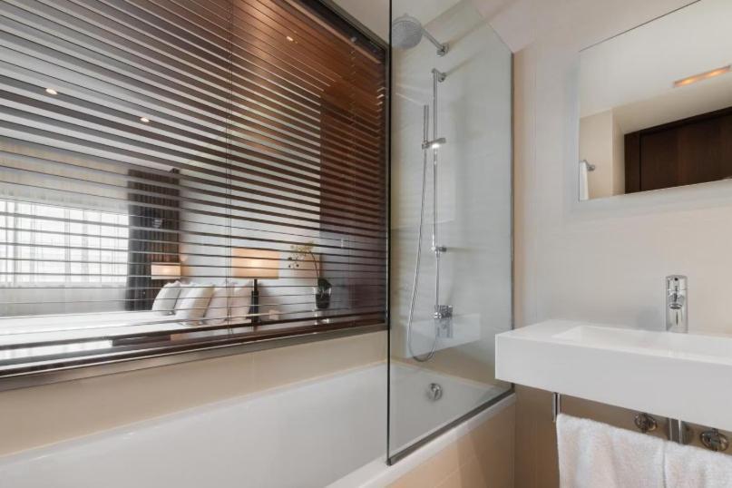 Eurostars Mar De Vigo Hotell Exteriör bild